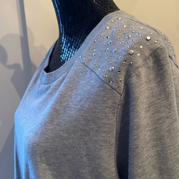 PINK V/S Grey Silver Studded Sweatshirt Size Large - Picture 2 of 10